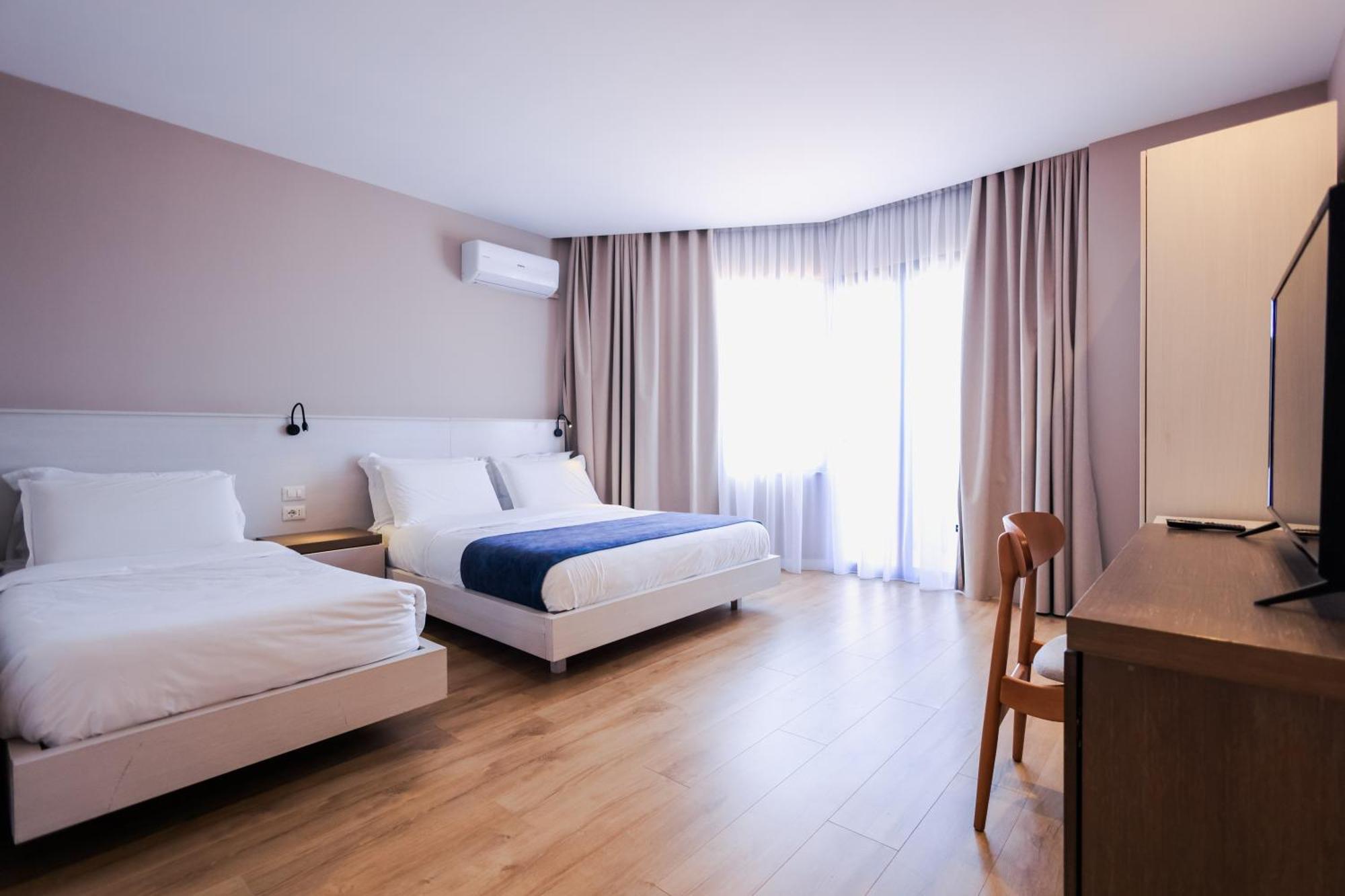 Hotel Apollon Sarande (Adults Only) Buitenkant foto