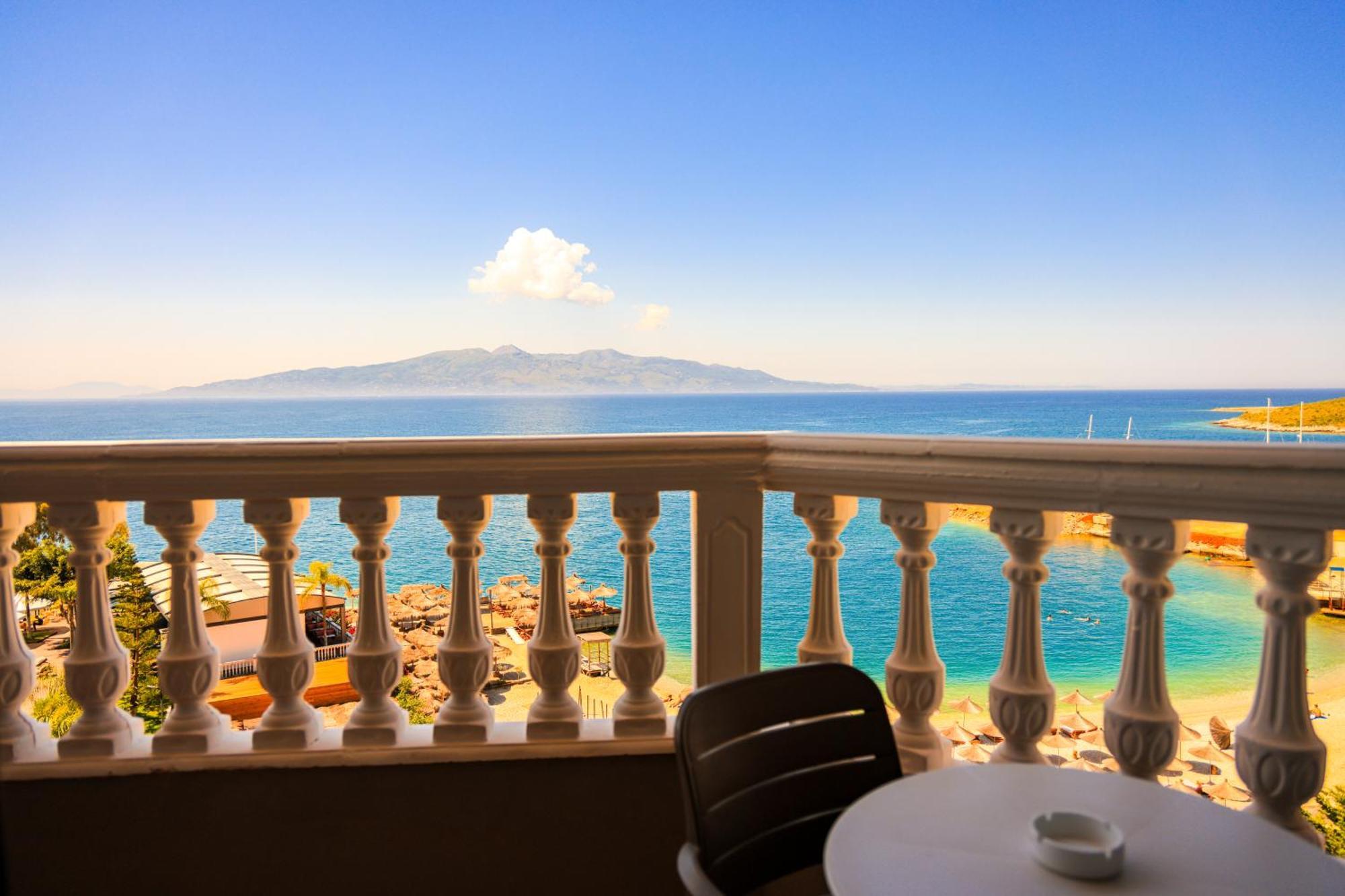 Hotel Apollon Sarande (Adults Only) Buitenkant foto