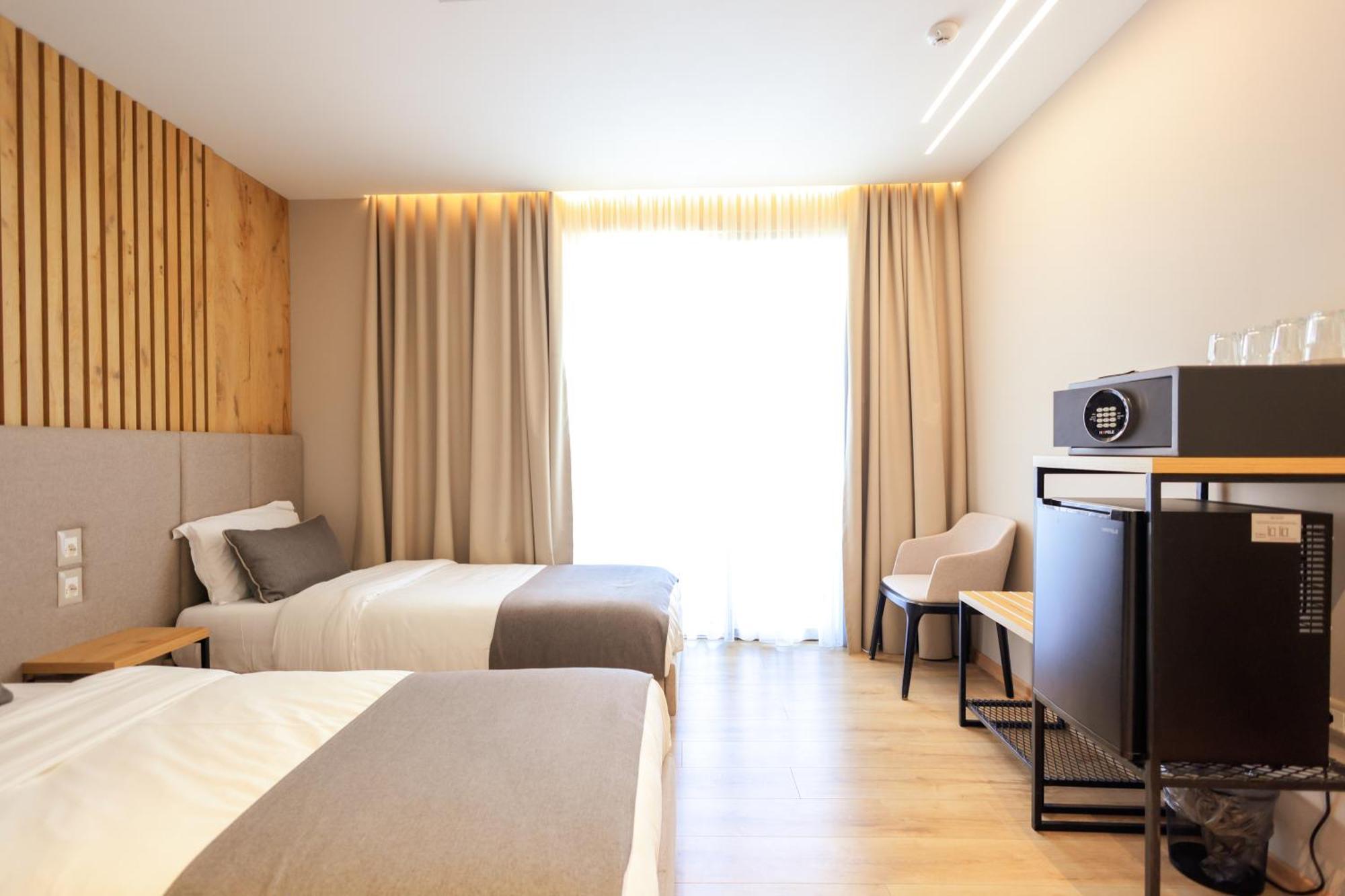 Hotel Apollon Sarande (Adults Only) Buitenkant foto